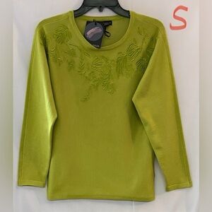 Carolyn Taylor Green Embroidered Top